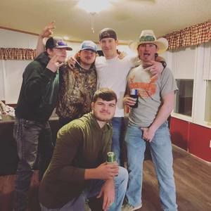 Meet your Posher, Wade